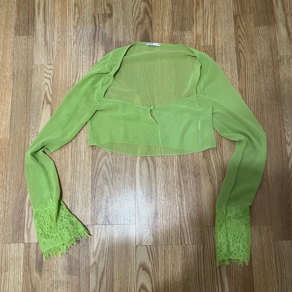 House of CB TARA LIME GREEN GEORGETTE CROPPED TOP Size XS - Picture 3 of 8